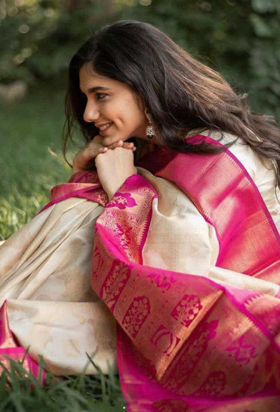 Aiwa Heavy Soft Lichi Silk Designer Saree with Rich Pallu & Jacquard Work-TA1063